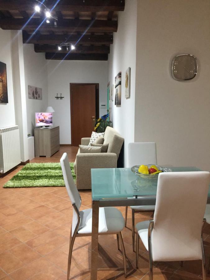 Appartamento Via G Mameli 94 Spoleto Exterior photo